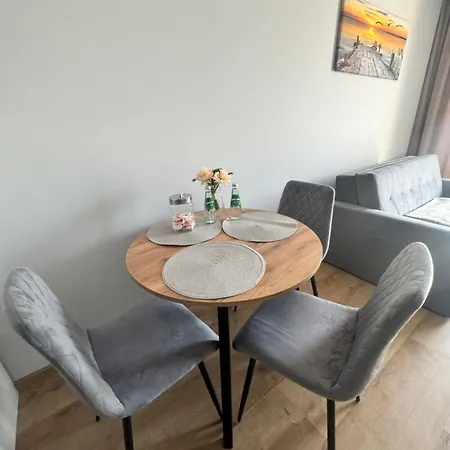 Raj Przy Onkologii 2 Apartment